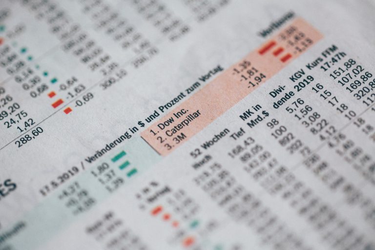 Value and sell your business to a PEG